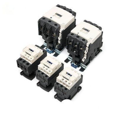 32A 3 قطب AC Contactor برای فرکانس قدرت IP20 سطح حفاظت
